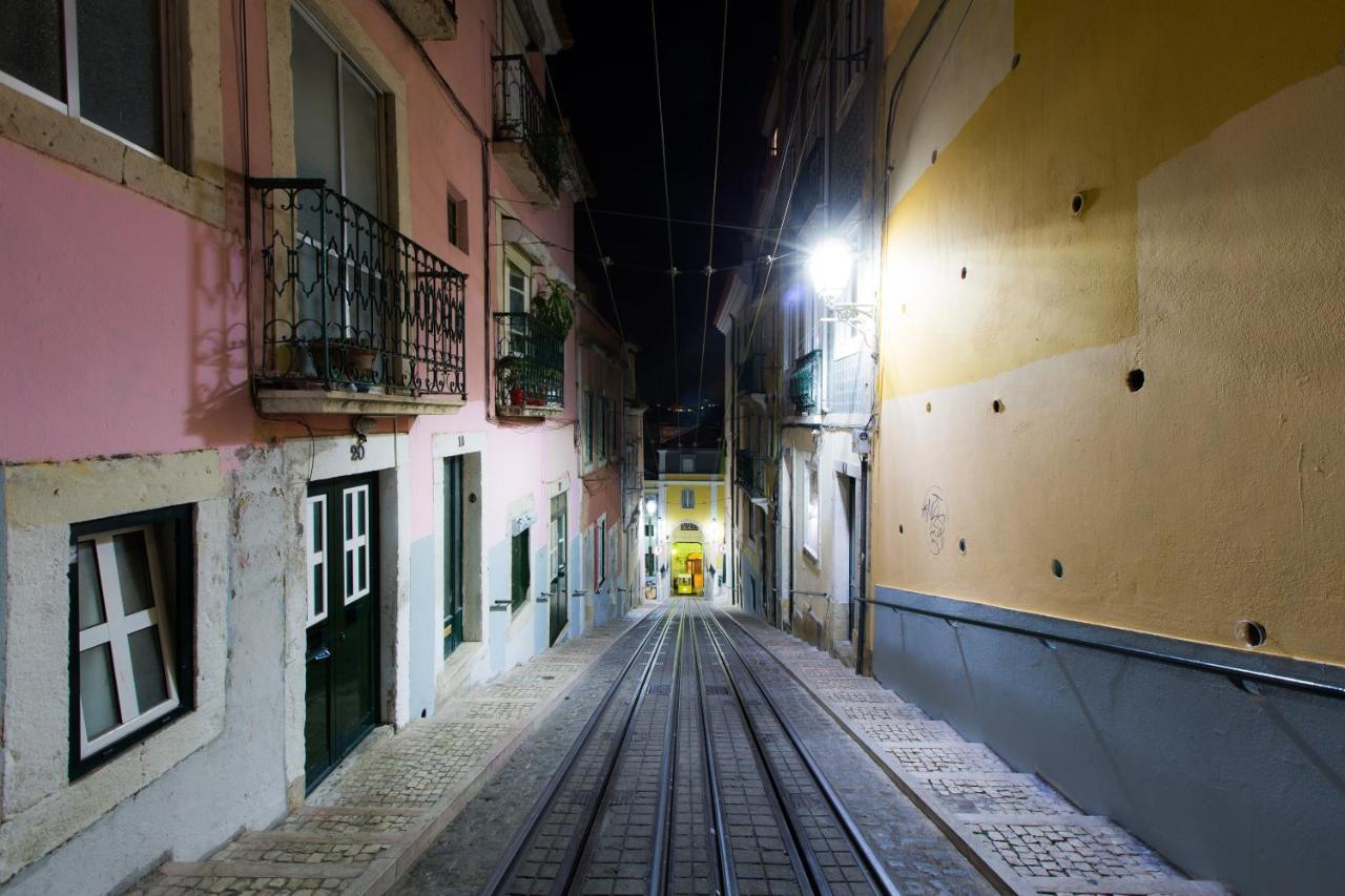 Cabral 5 Stars View Apartment Lisbon Luaran gambar