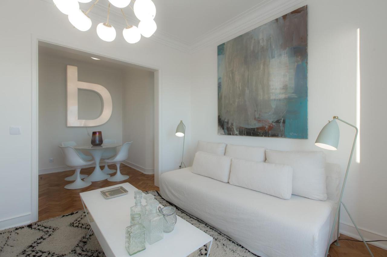 Cabral 5 Stars View Apartment Lisbon Luaran gambar